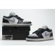 Air Jordan 1 Low Light Smoke Grey