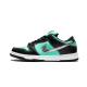 Diamond Supply Co. x Nike Dunk Low Pro SB Tiffanys Aqua Chrome