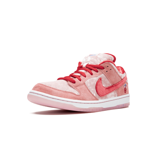 Nike SB Dunk Low Pro StrangeLove