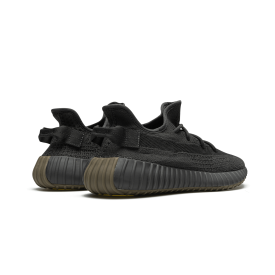 Adaias Yeezy Boost 350 V2 Cinder Black