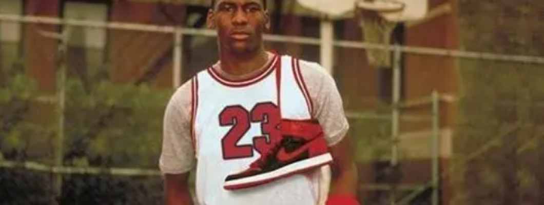 What the Story of Air Jordan 1 You Didn't Know ?