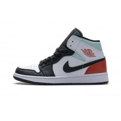 Air Jordan 1 Mid GS Black Toe