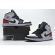 Air Jordan 1 Mid GS Black Toe